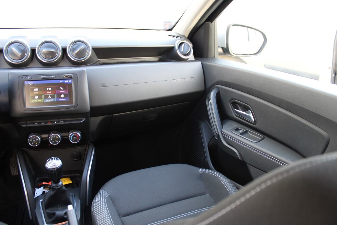 Dacia Duster 1.3 TCE PRESTIGE, fotografija 3