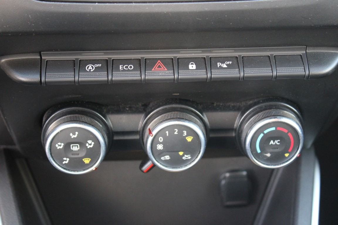 Dacia Duster 1.3 TCE PRESTIGE, fotografija 11