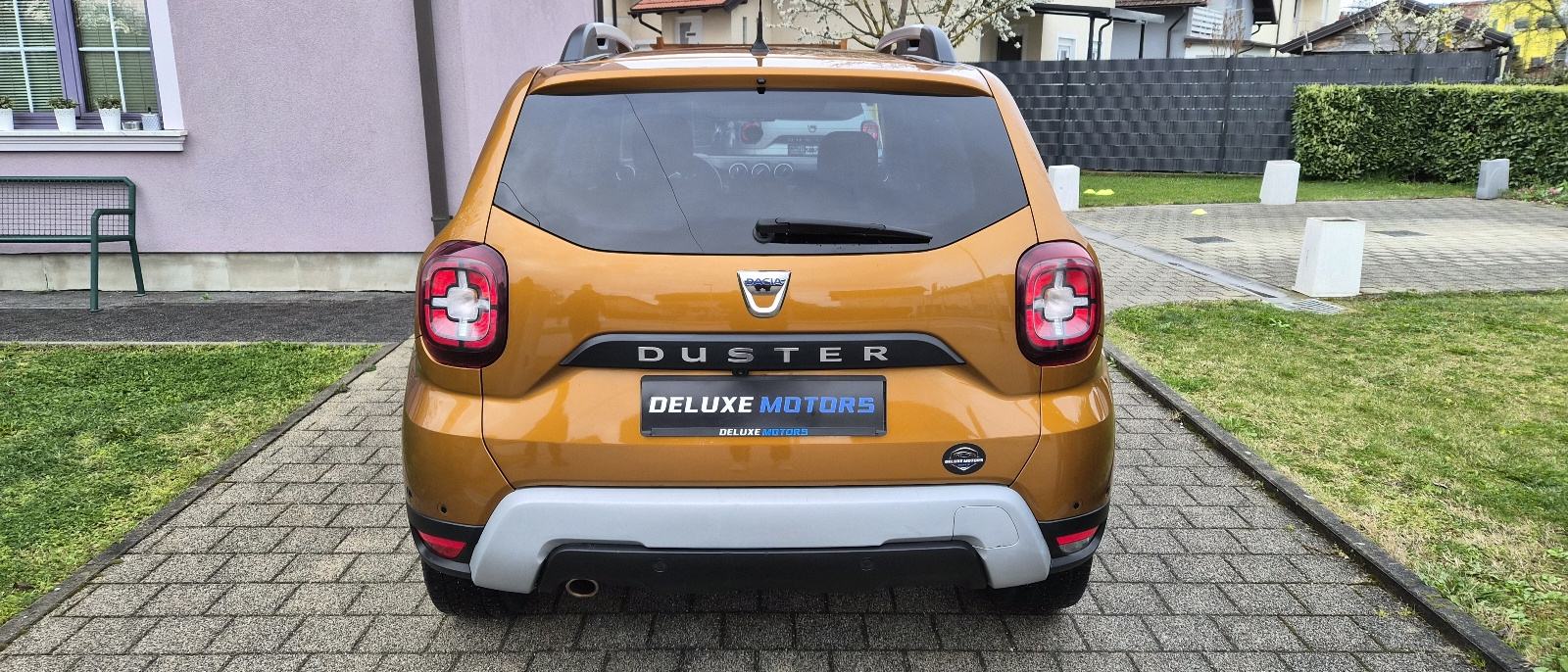 Dacia Duster 4X4 1,5 Blue dCi 115 PRESTIGE HR VOZILO KAMERA 360, fotografija 6