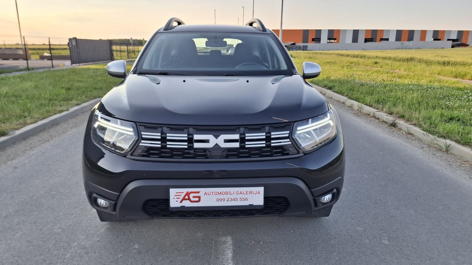 Dacia Duster 1,5 Blue dCi 50 000 km, fotografija 2