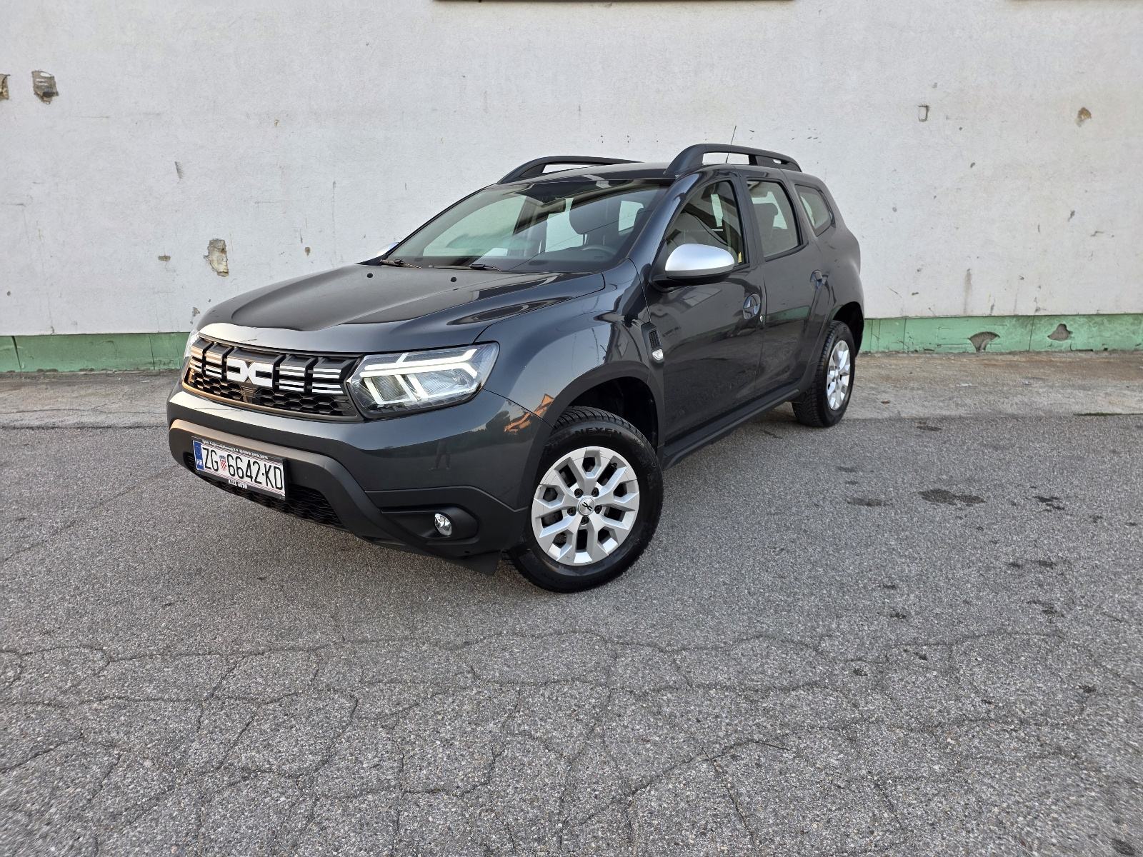 Dacia Duster 1,5 Blue dCi HR AUTO, SERVISNA, 1. VLASNIK, JAMSTVO 12MJ., pogled izvana - slika 1