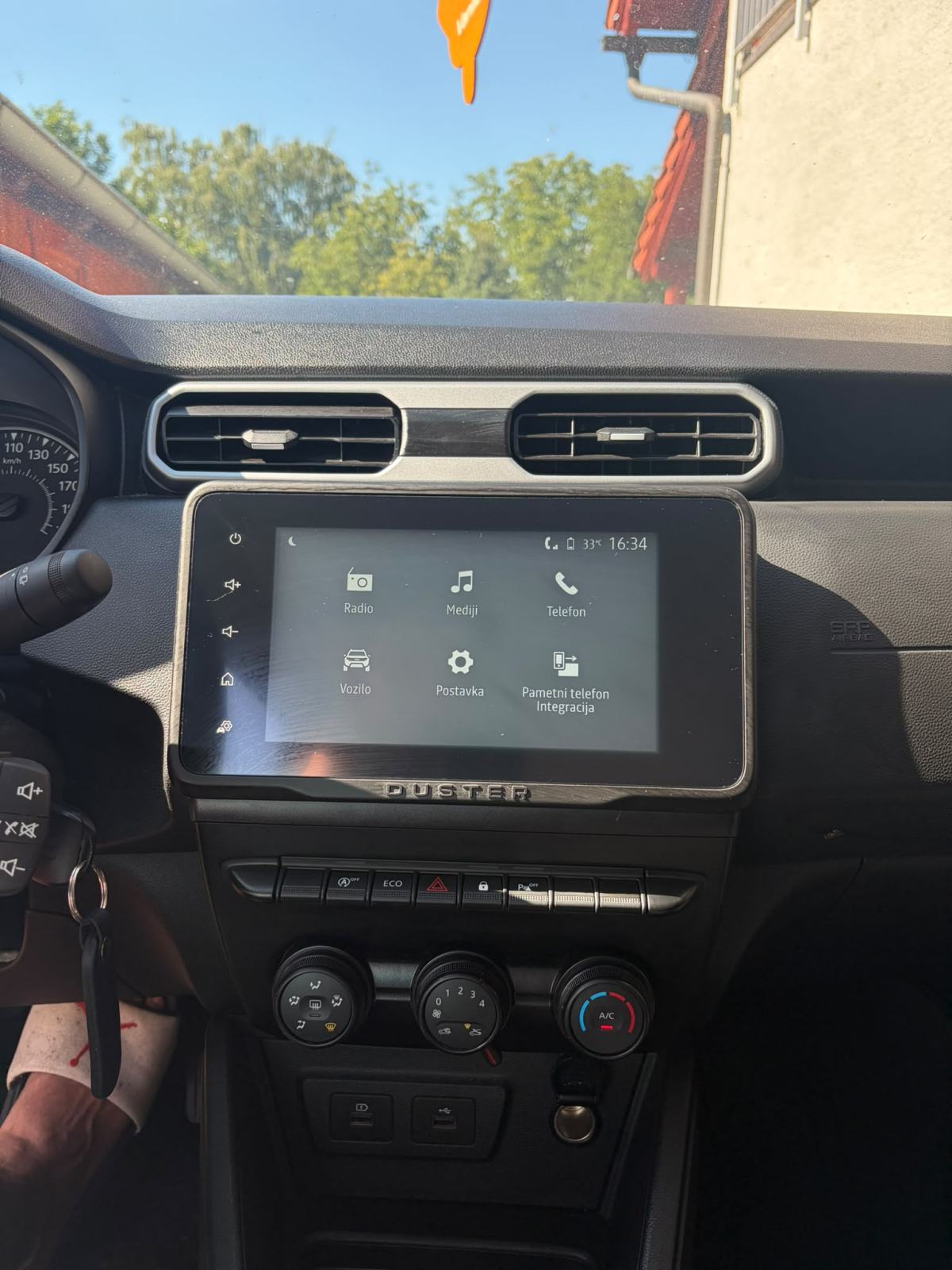 Dacia Duster 1,5 Blue dCi *PRVA RUKA*HR AUTO*, fotografija 8