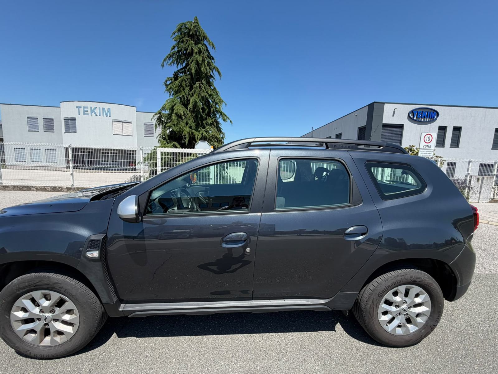 Dacia Duster 1,5 Blue dCi *PRVA RUKA*HR AUTO*, fotografija 3