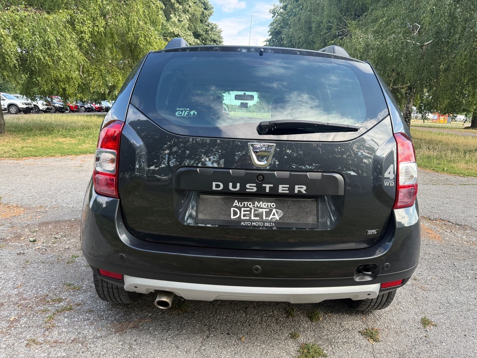 Dacia Duster 1,5 dCi 110 4x4-TEMPOM-VELIKI SERVIS-NAVI-KOŽA-GR.SJEDALA, fotografija 4