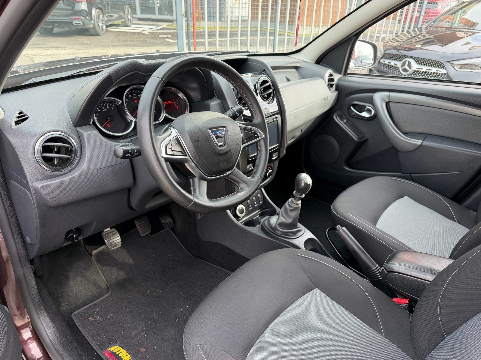 Dacia Duster 1,5 dCi 110 4X4, fotografija 6