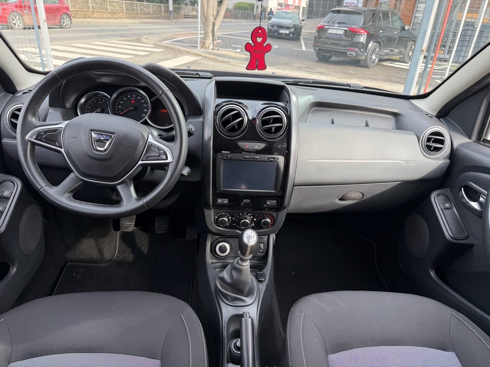 Dacia Duster 1,5 dCi 110 4X4, fotografija 7