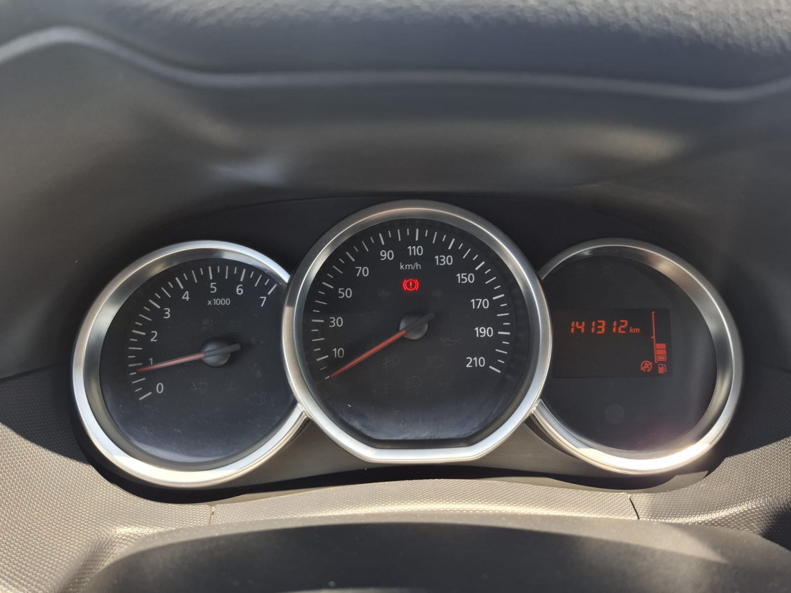 Dacia Duster 1,5 dCi 110 , odlična, fotografija 11