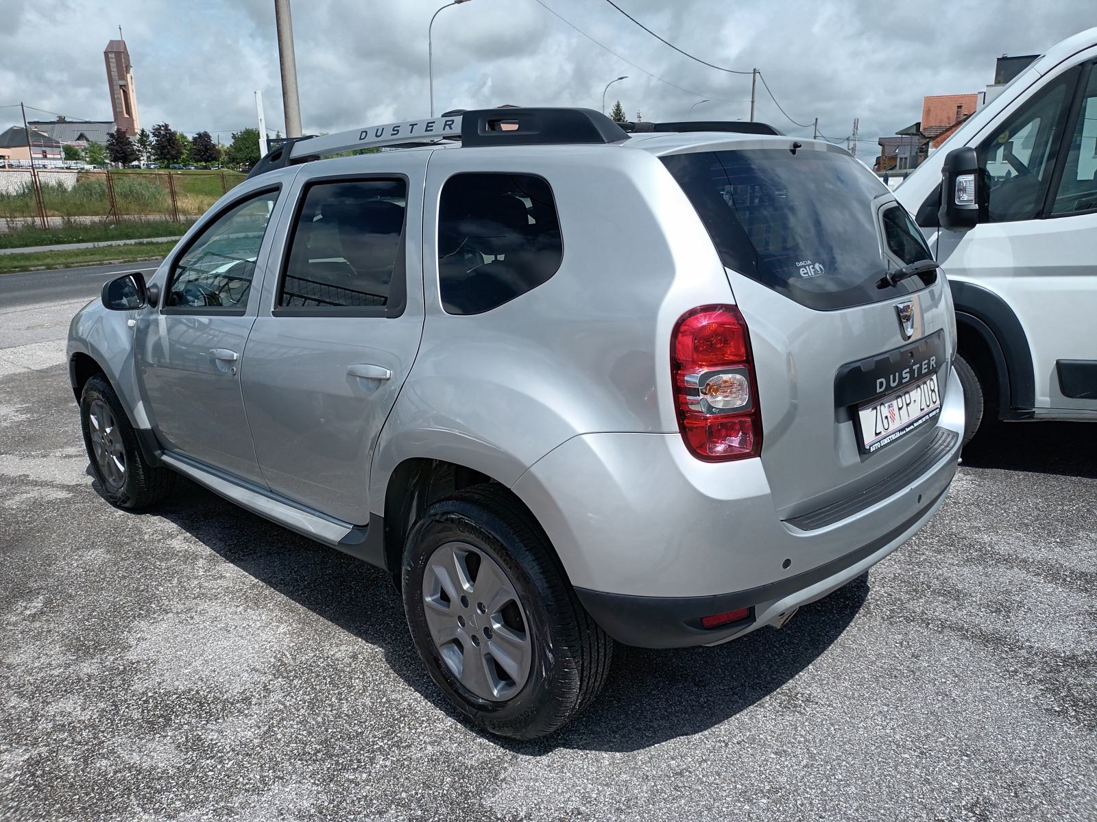 Dacia Duster 1,5 dCi 110 Prestige, fotografija 6