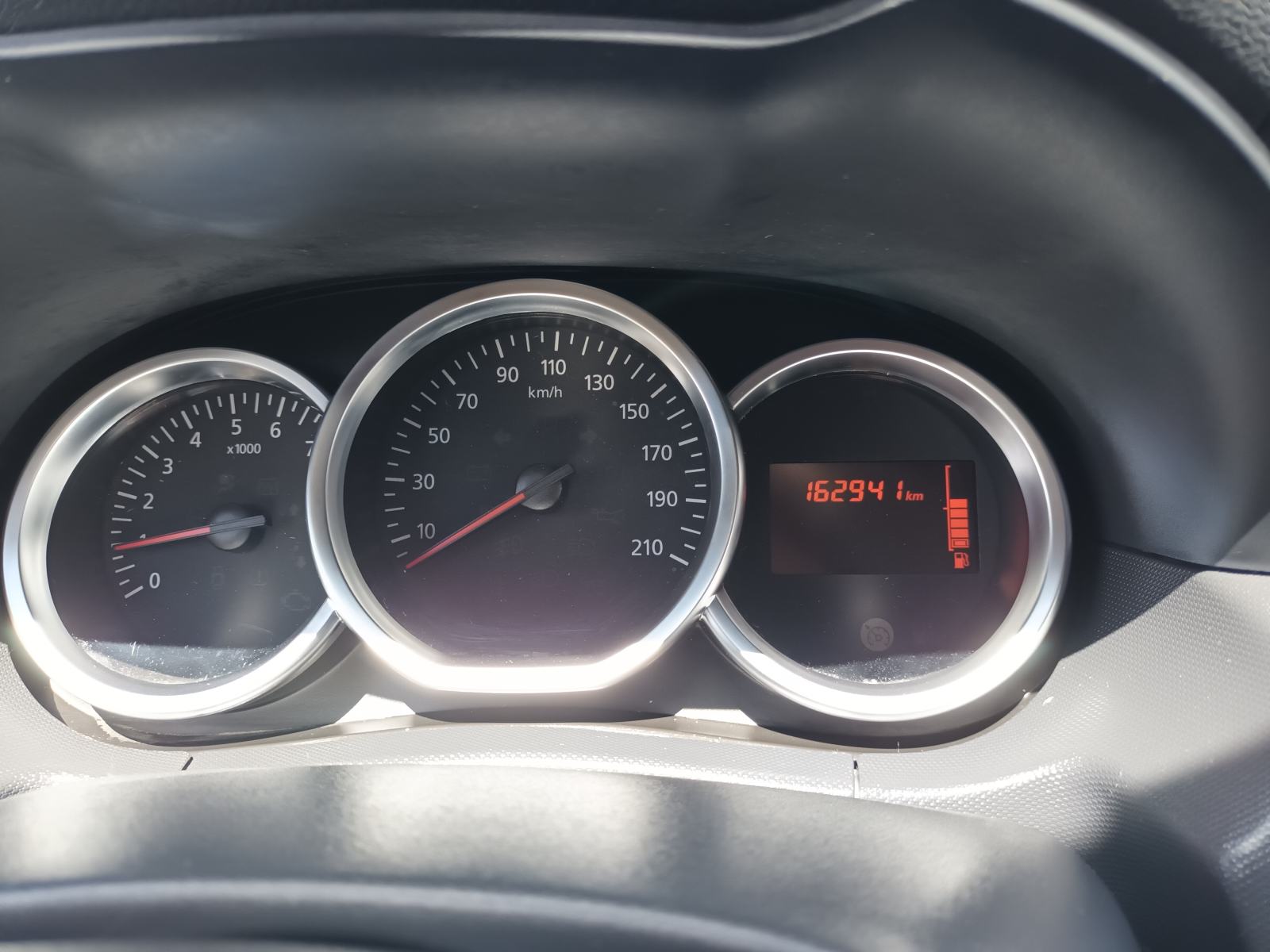 Dacia Duster 1,5 dCi 110 Prestige, fotografija 10