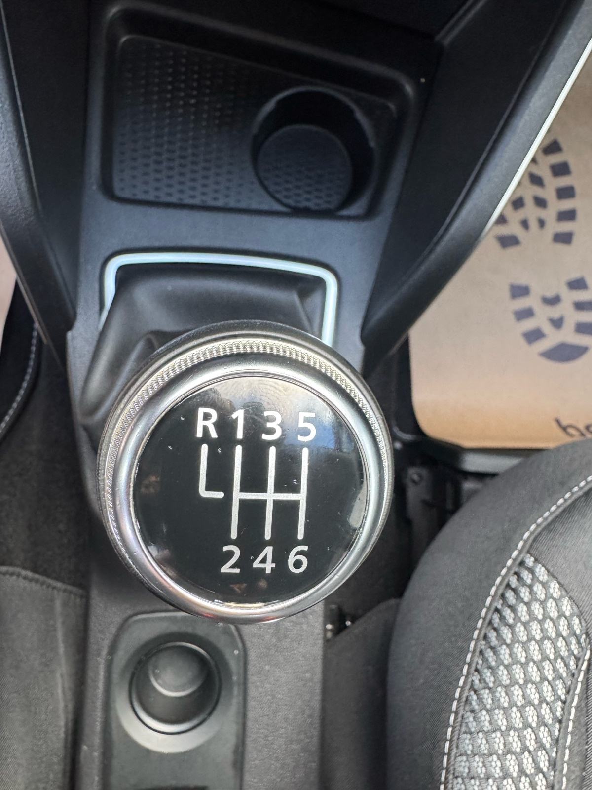 Dacia Duster 1,5 dCi 2019g. Prvi vl. Samo 130tkm!!, fotografija 9