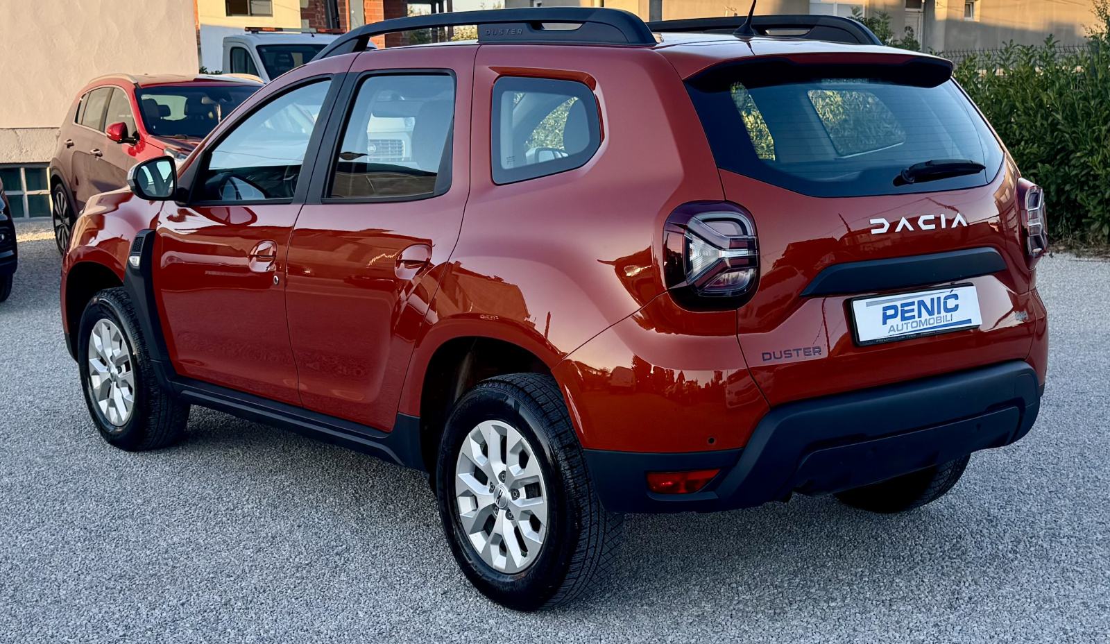 Dacia Duster 1,5 dCi - 4x4 - Kupljen nov u HR, fotografija 5