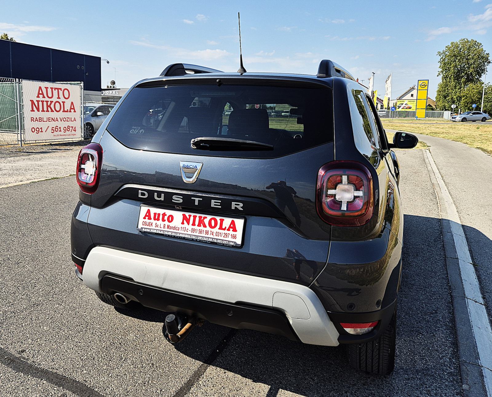 Dacia Duster 1,5 dCi 4x4 **SERVISNA**NAVI**KAMERA**TEMPOMAT**ALU 17**, fotografija 10