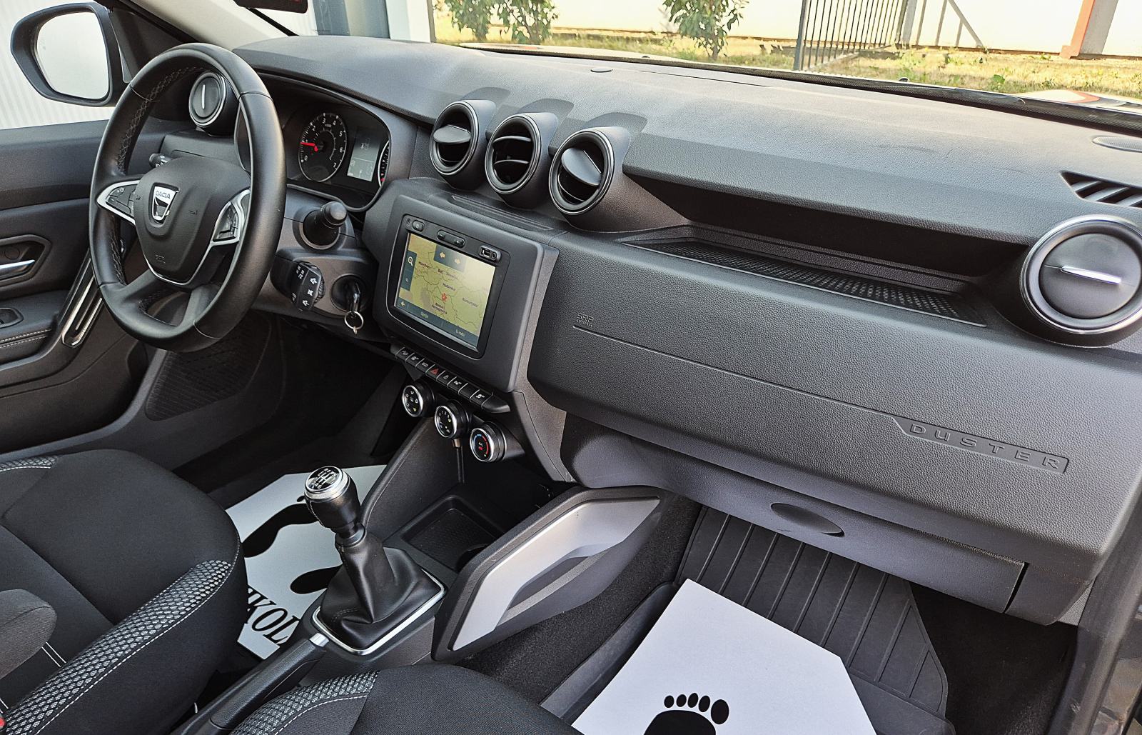Dacia Duster 1,5 dCi 4x4 **SERVISNA**NAVI**KAMERA**TEMPOMAT**ALU 17**, fotografija 19