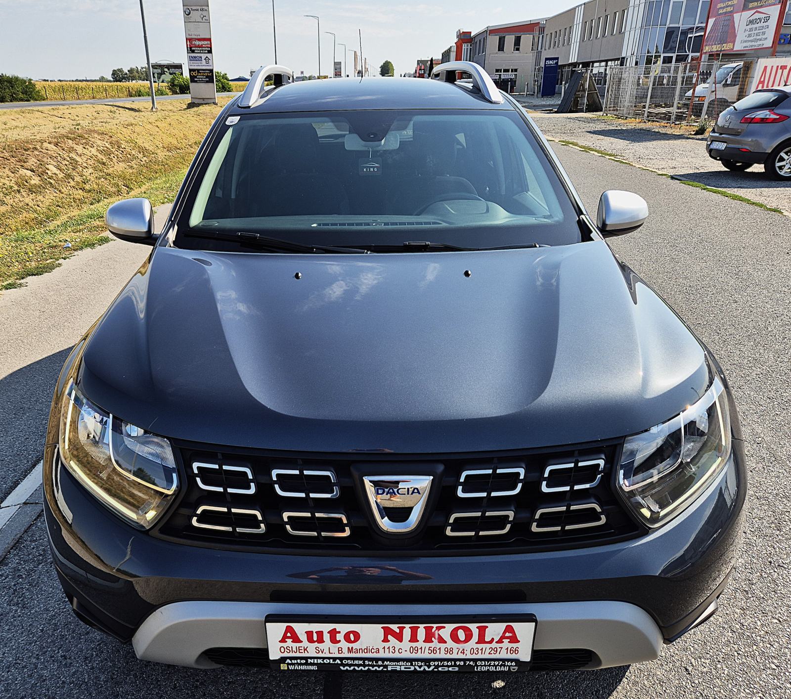 Dacia Duster 1,5 dCi 4x4 **SERVISNA**NAVI**KAMERA**TEMPOMAT**ALU 17**, fotografija 8