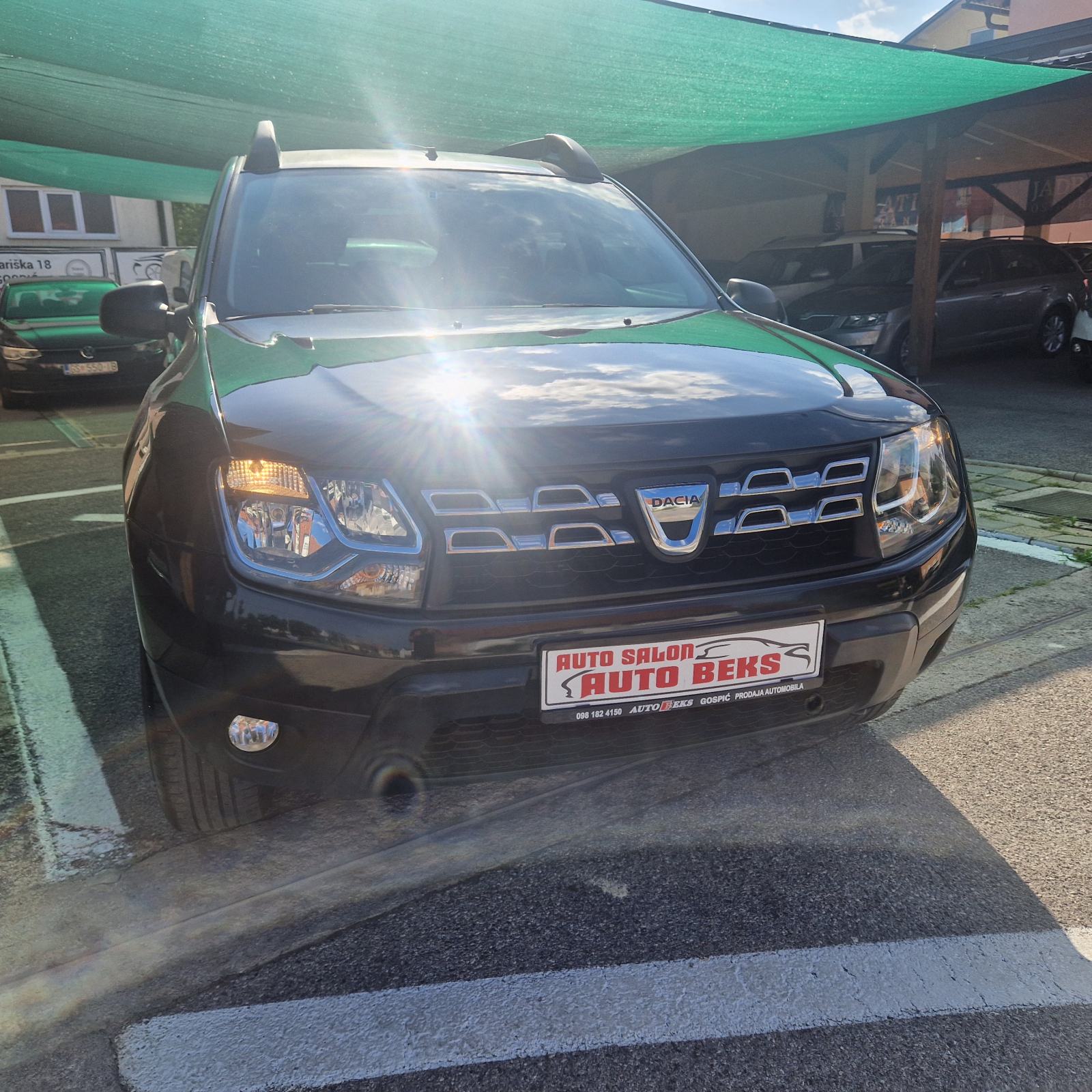 Dacia Duster 1,5 dCi 90 Na ime kupca.KREDIT DO 7 G KARTICE DO 36 RATA., fotografija 2