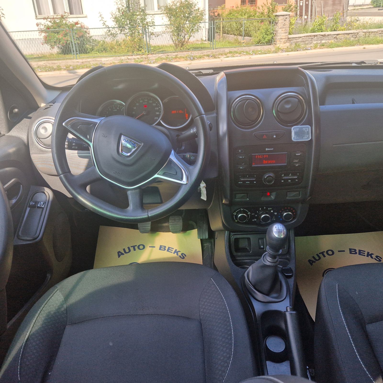 Dacia Duster 1,5 dCi 90 Na ime kupca.KREDIT DO 7 G KARTICE DO 36 RATA., fotografija 15