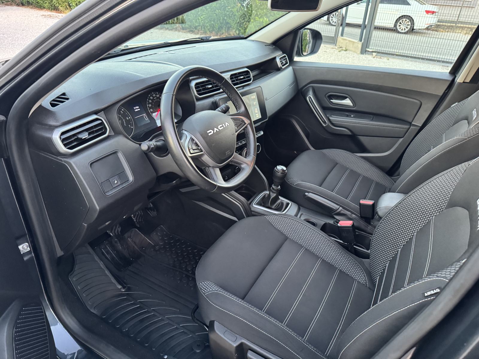 Dacia Duster 1,5 dCi. JOURNEY = 51 000 km = Kupljen nov u HR, fotografija 14