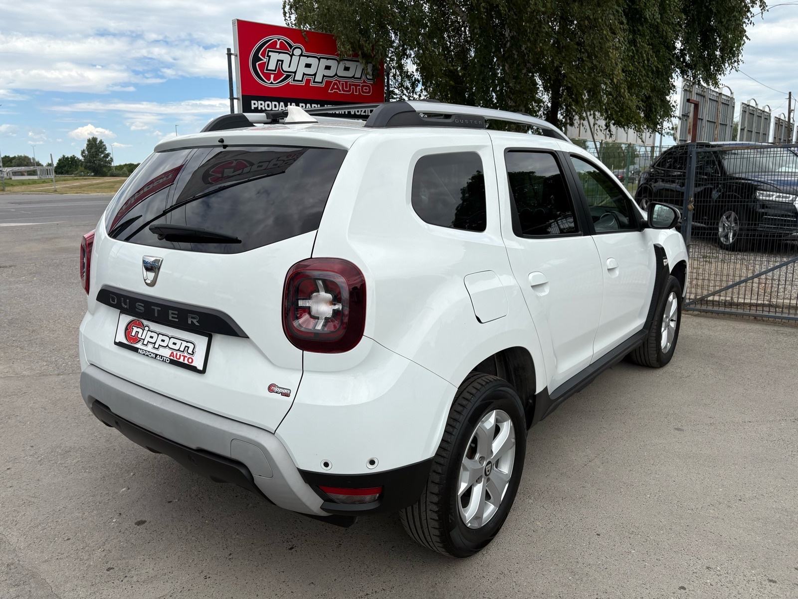 Dacia Duster 1,5 dCi KLIMA - KAMERE - LEASING RATA 221 €, fotografija 6
