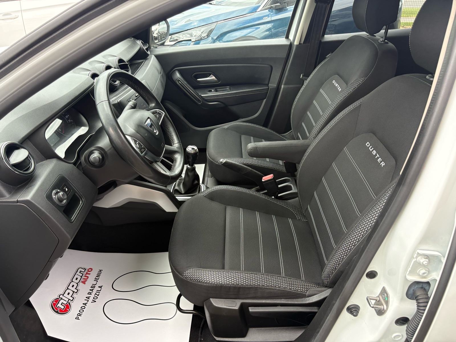 Dacia Duster 1,5 dCi KLIMA - KAMERE - LEASING RATA 221 €, fotografija 11
