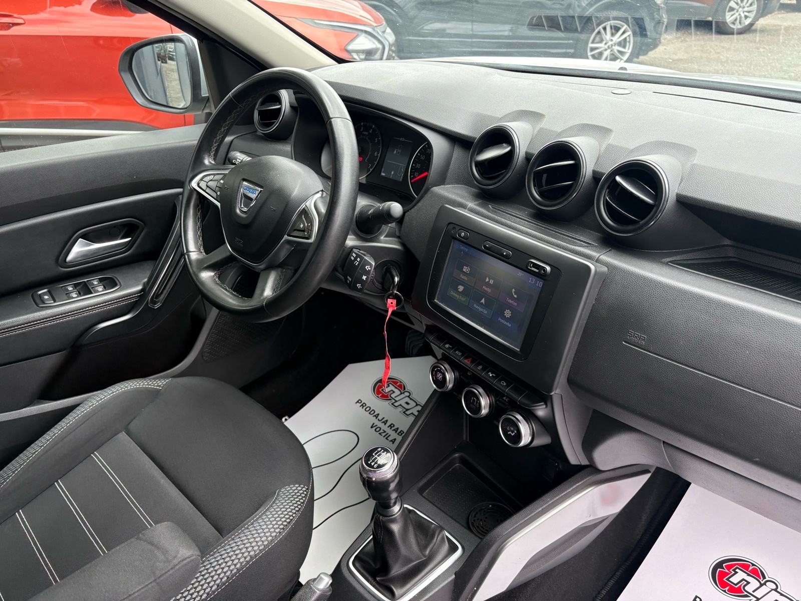 Dacia Duster 1,5 dCi KLIMA - KAMERE - LEASING RATA 221 €, fotografija 17