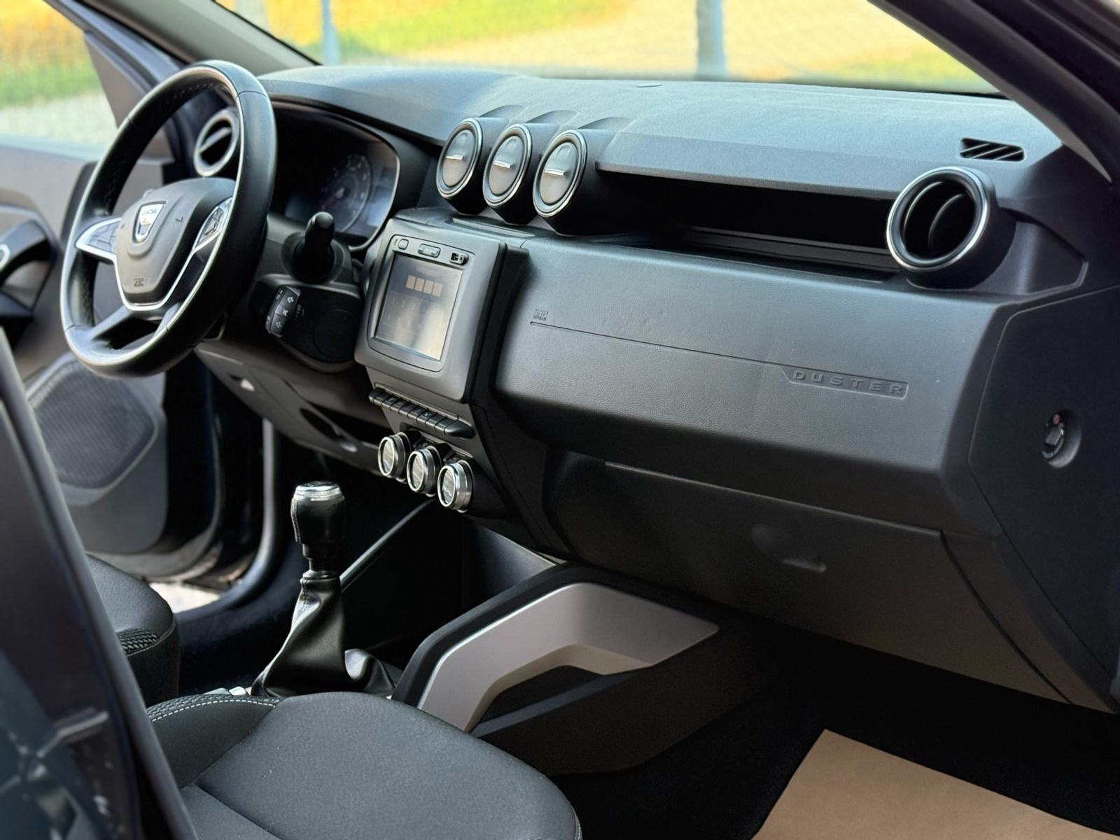 Dacia Duster 1,5 dCi * KUKA * PDC * ODLIČAN * GARANCIJA*, fotografija 15