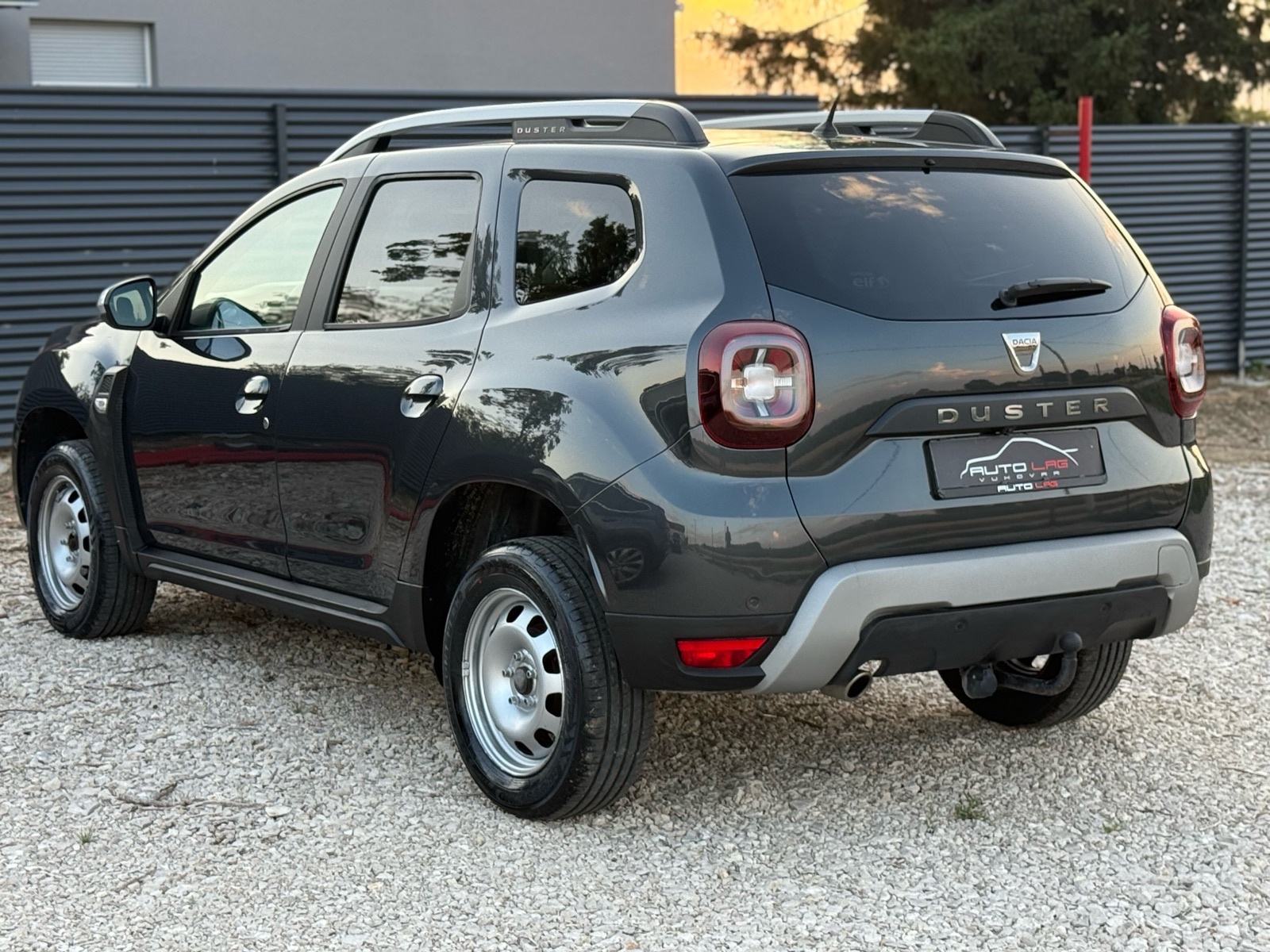 Dacia Duster 1,5 dCi * KUKA * PDC * ODLIČAN * GARANCIJA*, fotografija 10