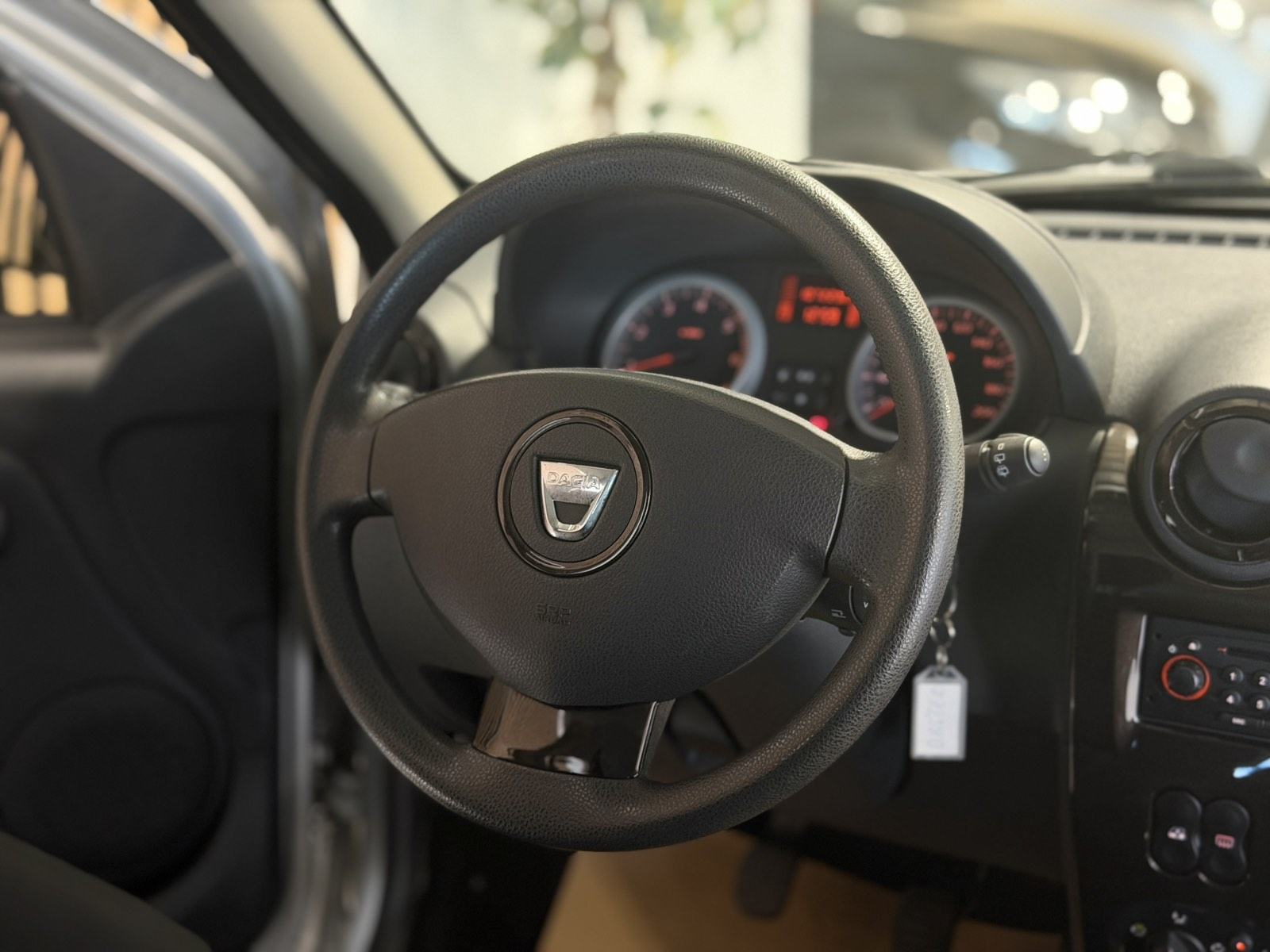 Dacia Duster 1,5 dCi *MOD:2014 .g.*12 MJ JAMSTVO*, fotografija 13