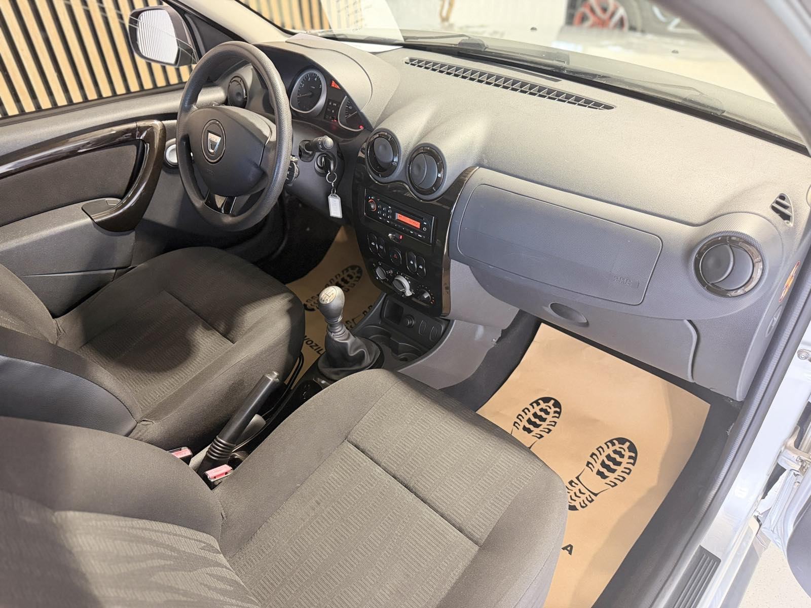 Dacia Duster 1,5 dCi *MOD:2014 .g.*12 MJ JAMSTVO*, fotografija 20