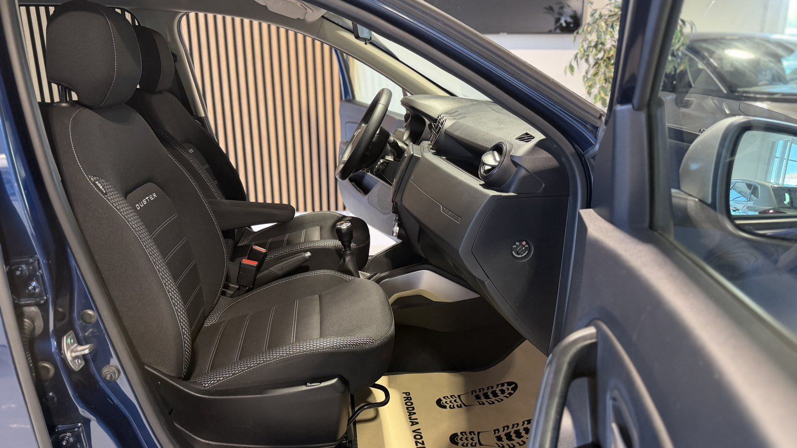 Dacia Duster 1,5 dCi *PRESTIGE* SAMO 89 TKM- LEASING- 12 MJ JAMSTVO*, fotografija 18