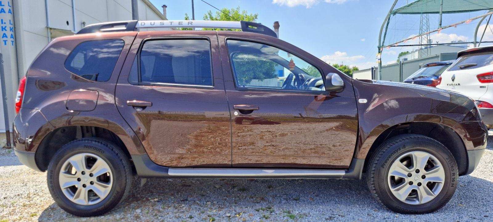 Dacia Duster 1,5 dCi 110 NAVIGACIJA//KAMERA//SERVISNA KNJIGA//LEASING, fotografija 5