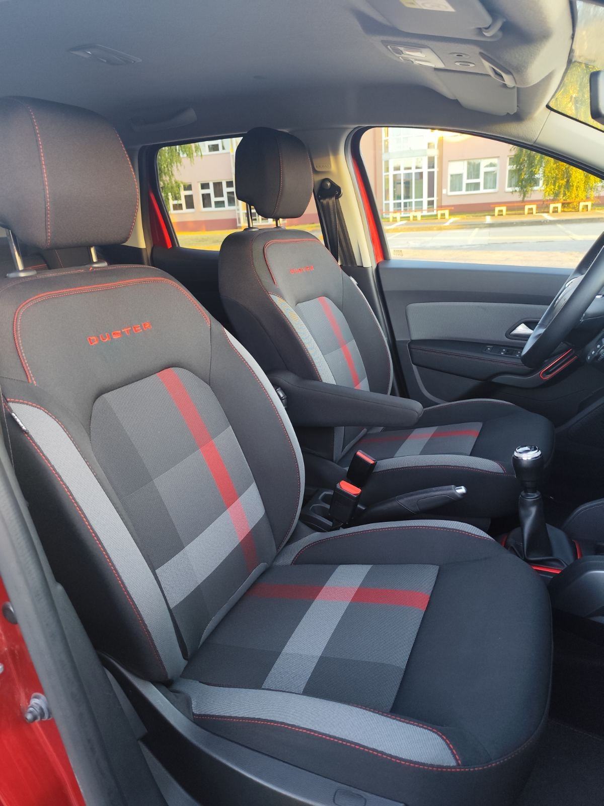 Dacia Duster 1,5 dCi, fotografija 13