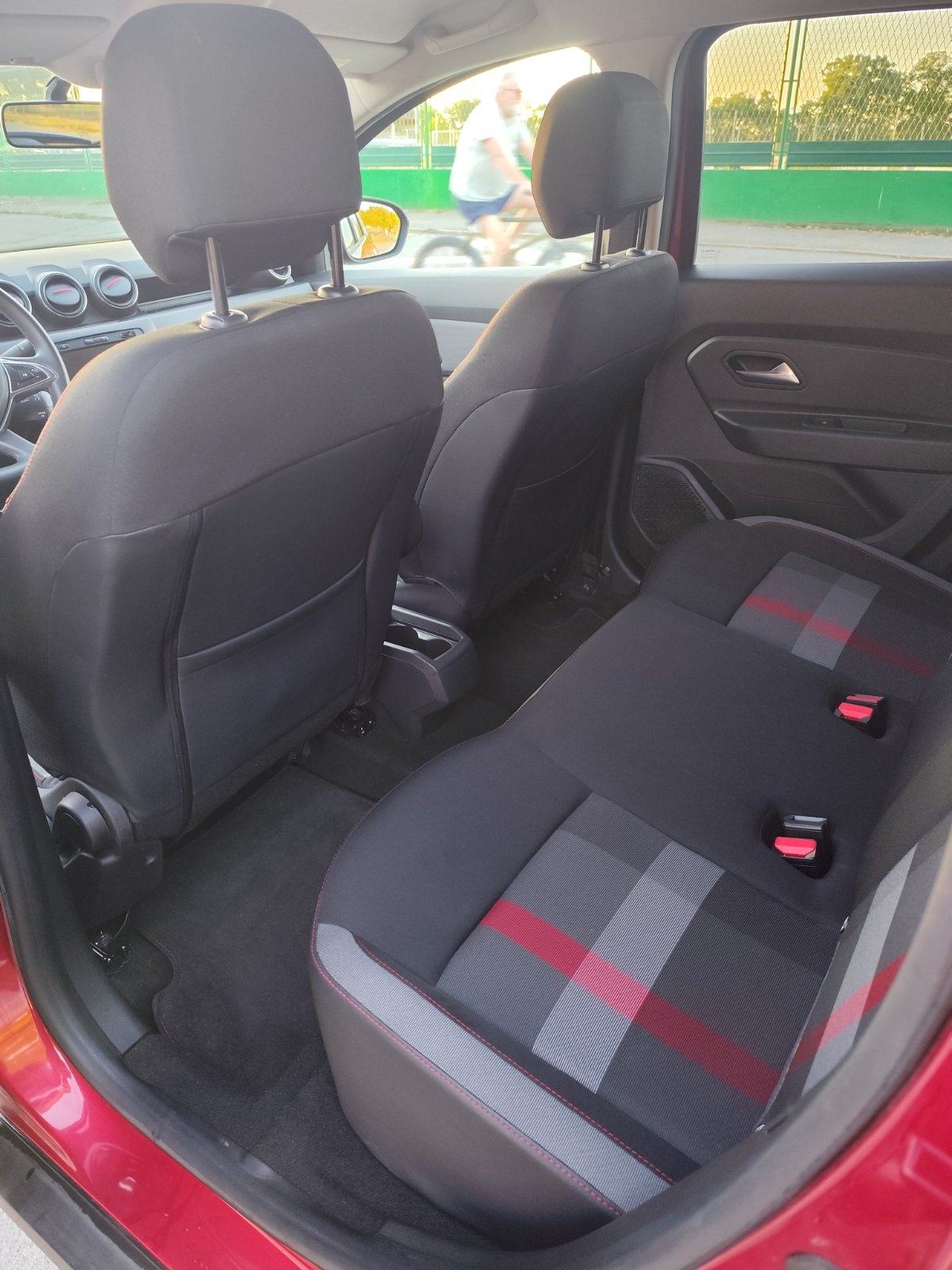 Dacia Duster 1,5 dCi, fotografija 14