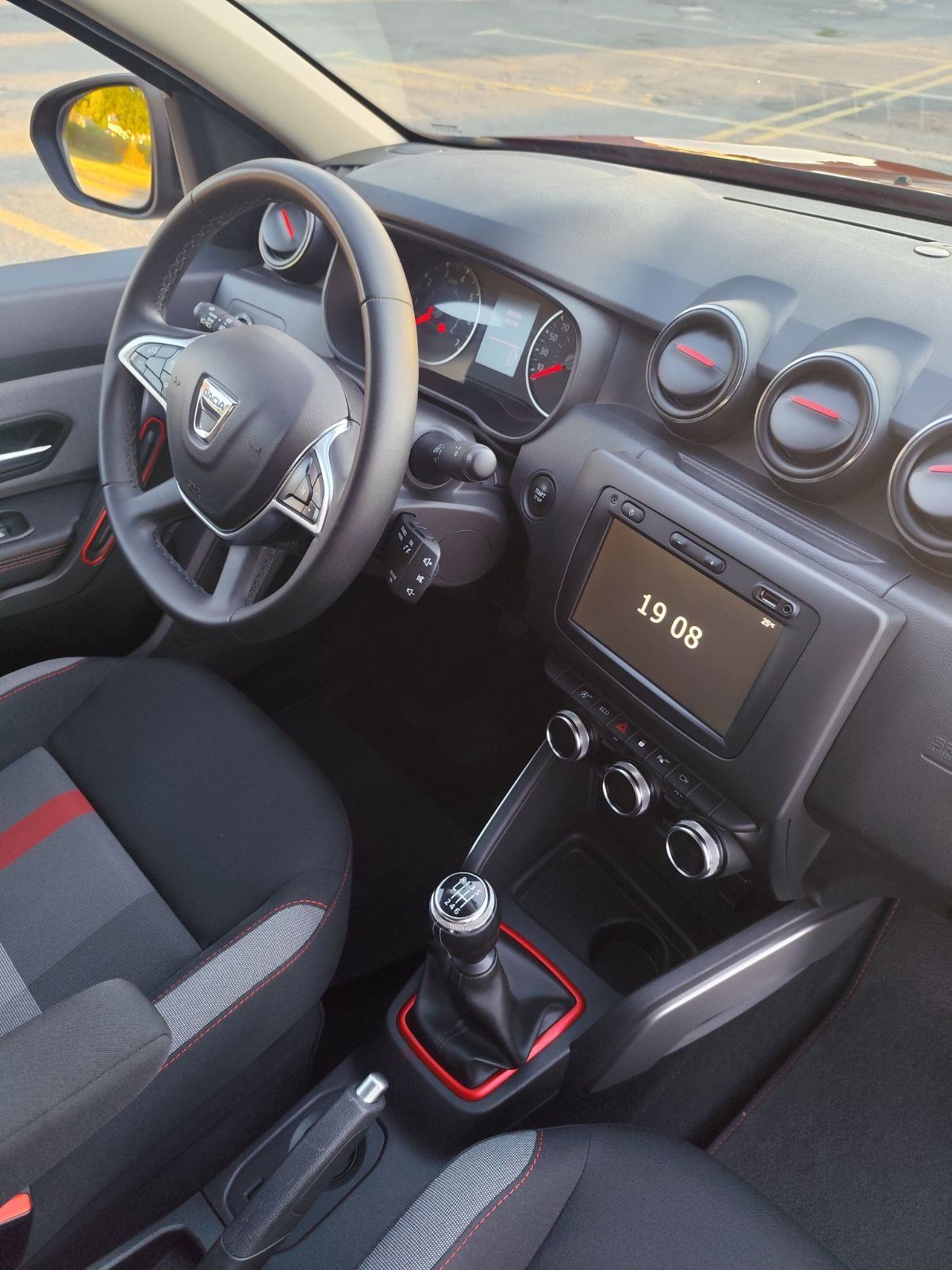 Dacia Duster 1,5 dCi, fotografija 17