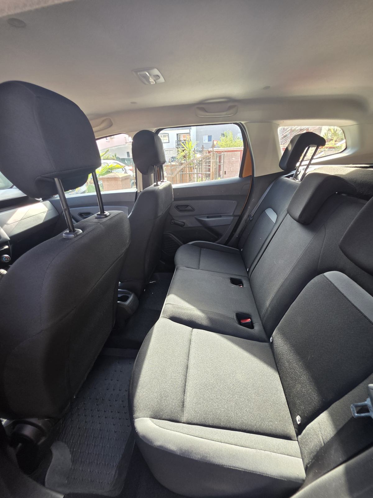 Dacia Duster 1,5 dCi, fotografija 8