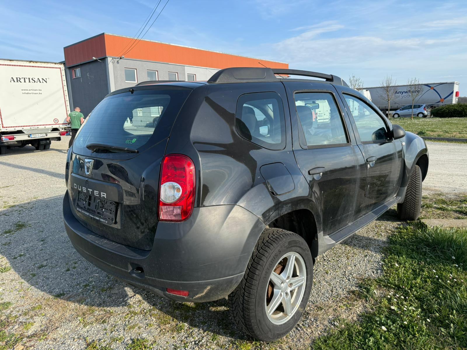 DACIA DUSTER 1.5 DIZEL - MOTOR PROBLEM DOSTAVA GRATIS!!!, fotografija 4
