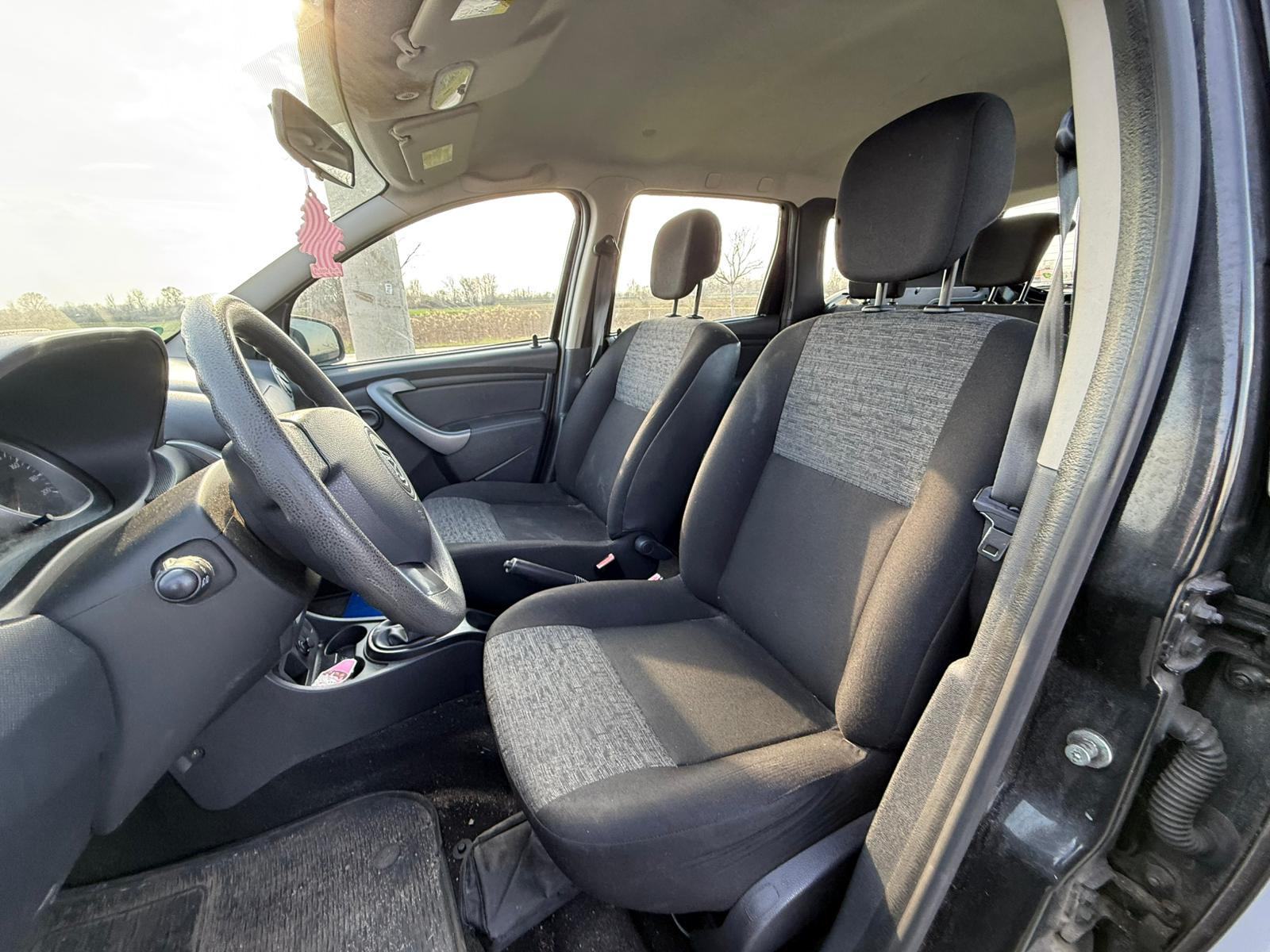 DACIA DUSTER 1.5 DIZEL - MOTOR PROBLEM DOSTAVA GRATIS!!!, fotografija 15