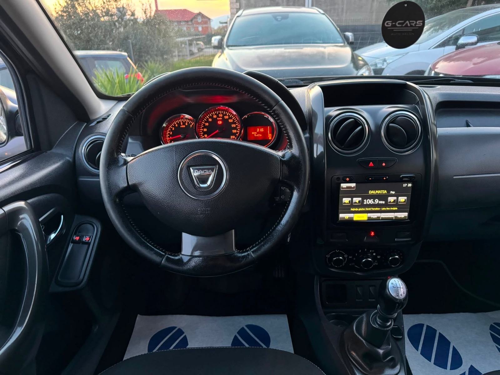Dacia Duster 1,5dCi PRESTIGE—Mod 2015—REG.09/2026—BULL-BAR—PRAGOVI—TOP, fotografija 19