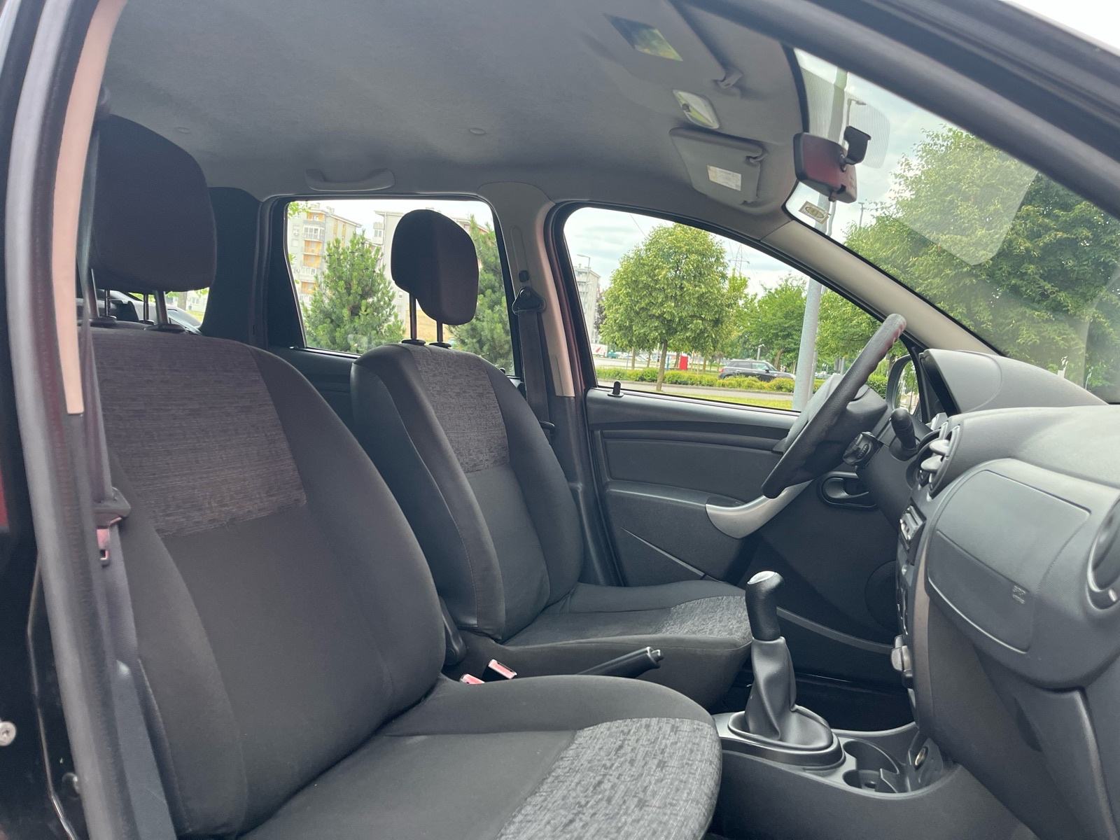 Dacia Duster 1.6 16V HR auto / Reg 06/27, fotografija 4