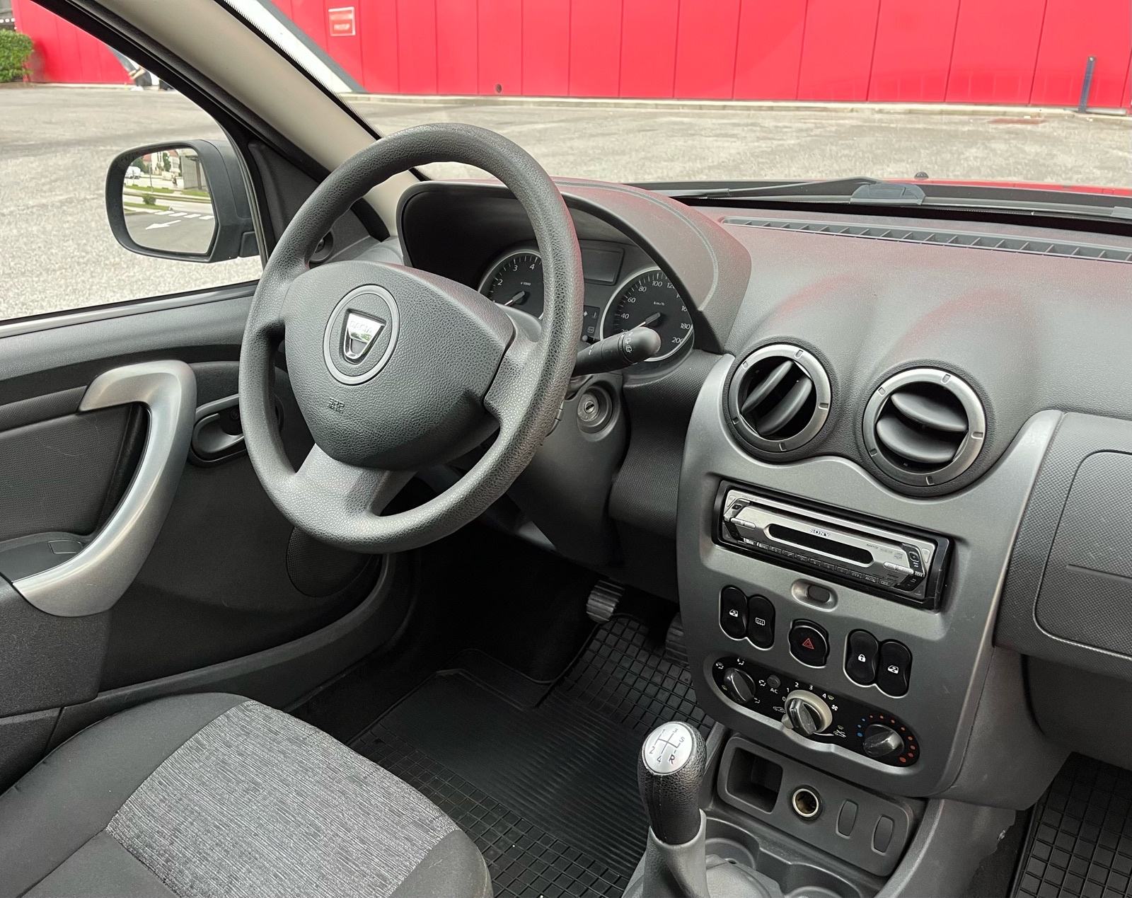 Dacia Duster 1.6 16V HR auto / Reg 06/27, fotografija 6