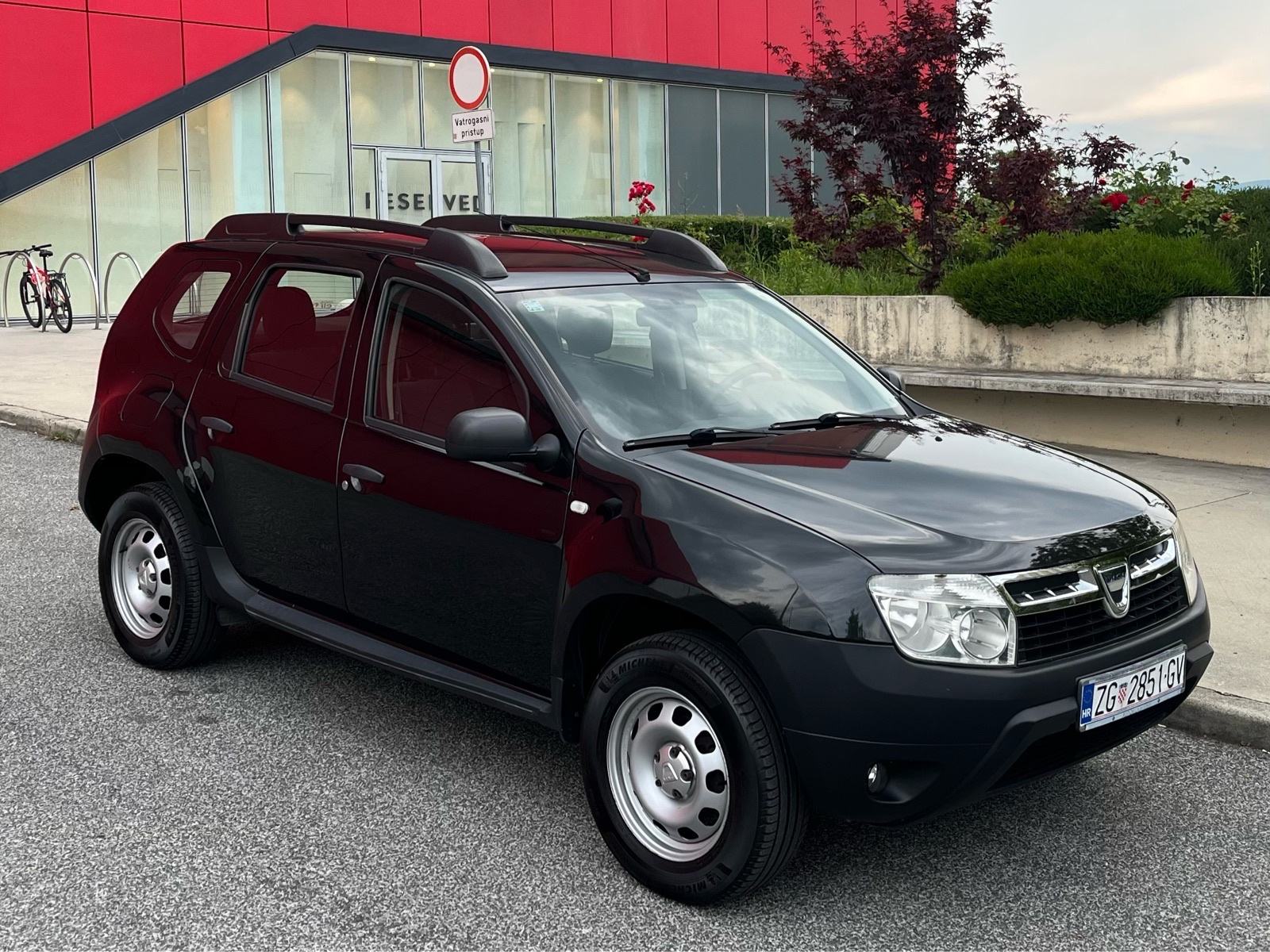 Dacia Duster 1.6 16V HR auto / Reg 06/27, fotografija 7