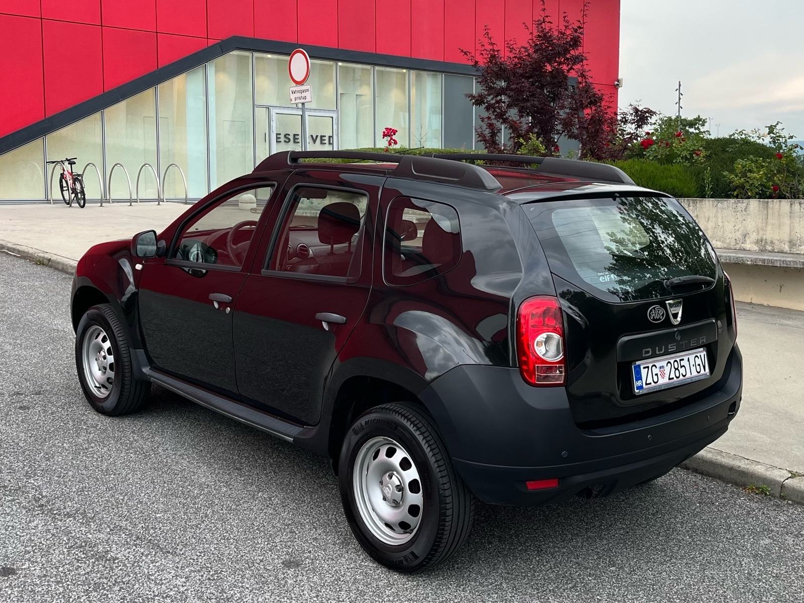 Dacia Duster 1.6 16V HR auto / Reg 06/27, fotografija 8