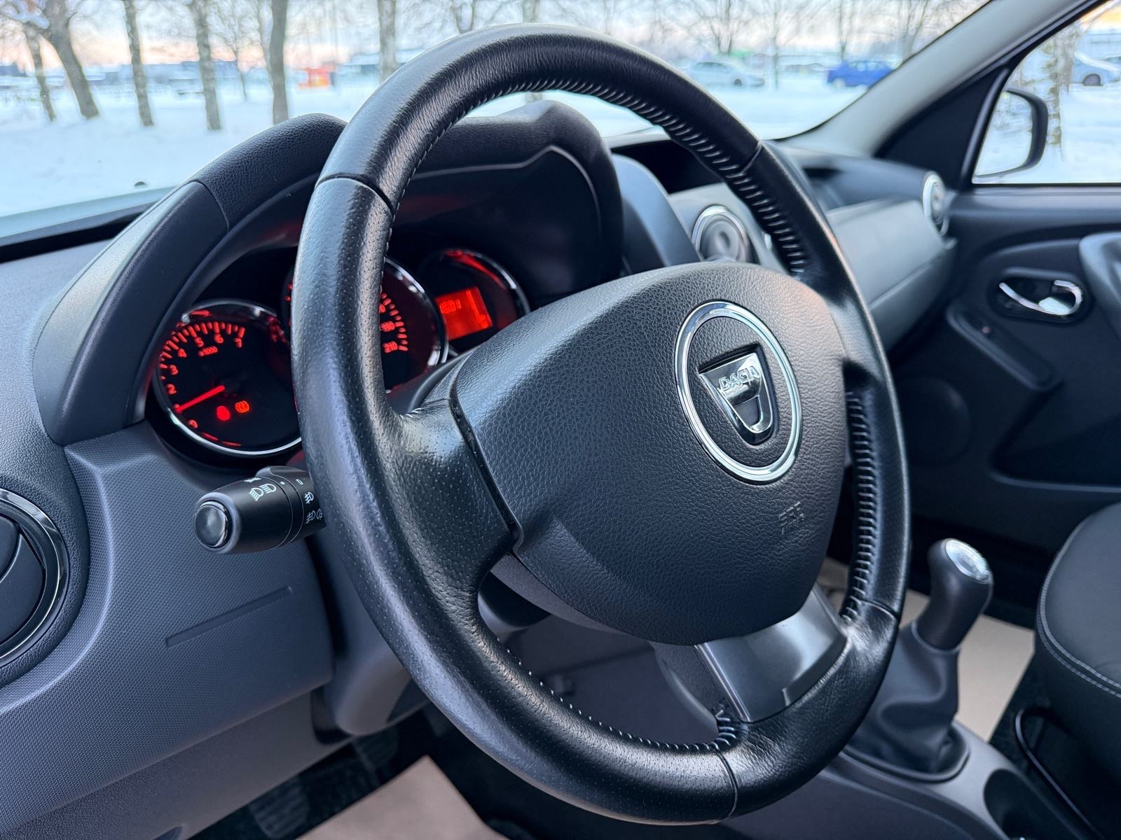 Dacia Duster 1,6 16V LPG-TVORNICKI,atest do 01/31-PRVI VLASNIK, fotografija 13