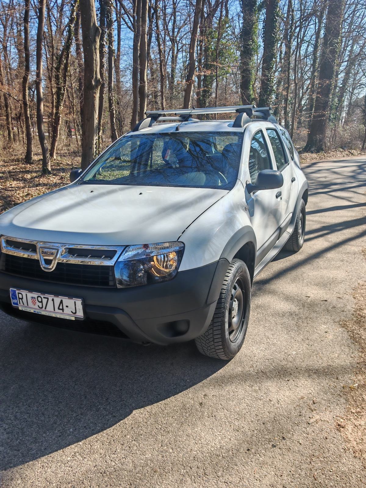 Dacia Duster 1,6 16V, fotografija 1