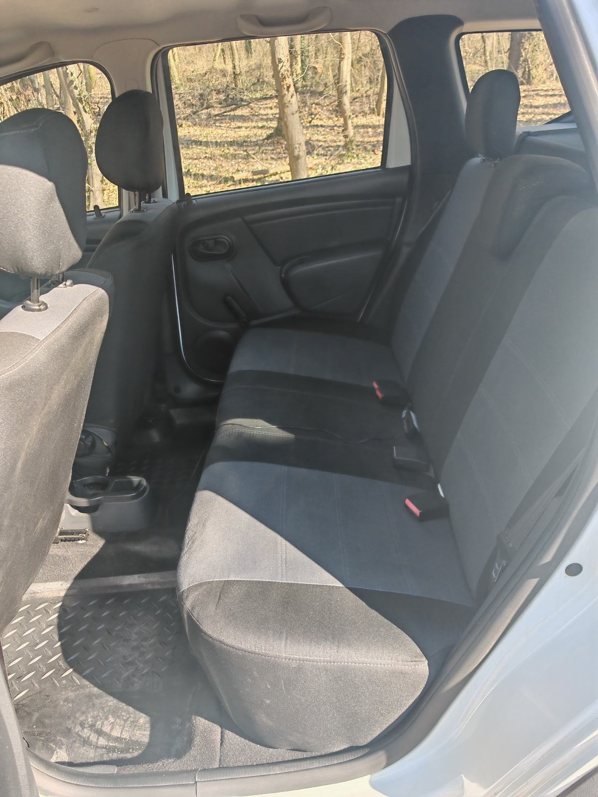 Dacia Duster 1,6 16V, fotografija 13