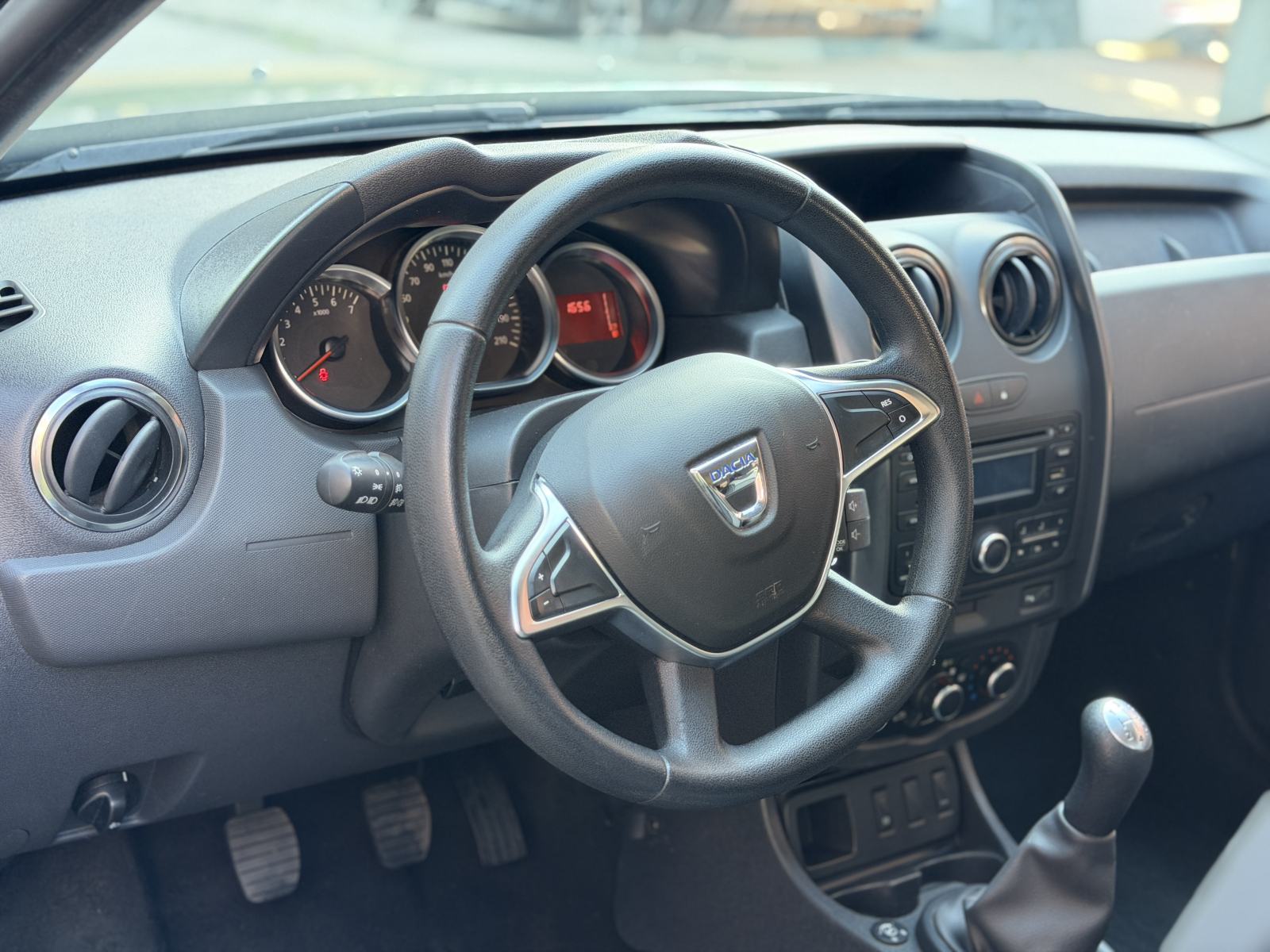 Dacia Duster 1,6 BENZIN - LPG / od 1 vl. / REGAN 1 god. / TOP, fotografija 11
