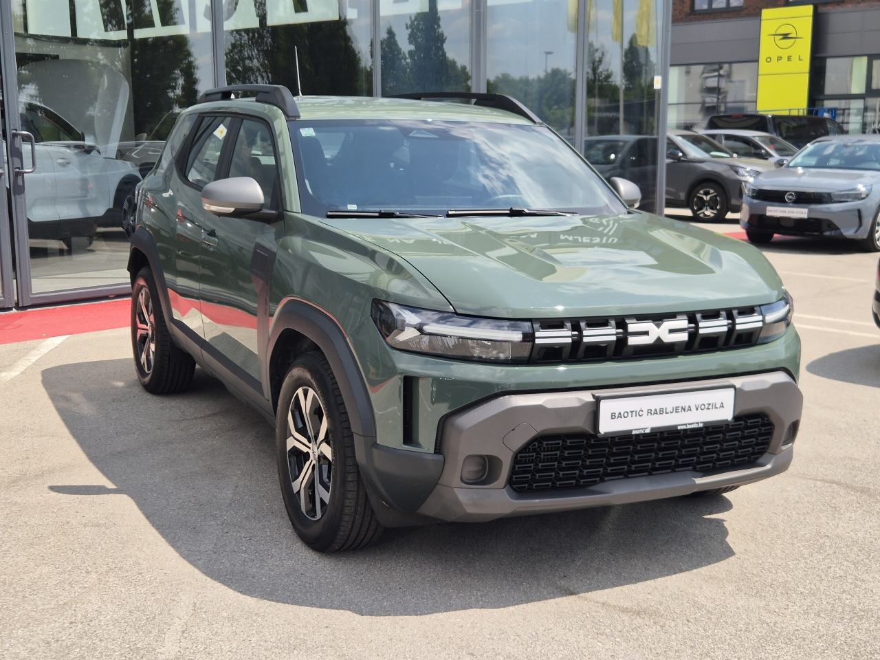 Dacia Duster Expression 1,0 Eco-G 100, fotografija 3