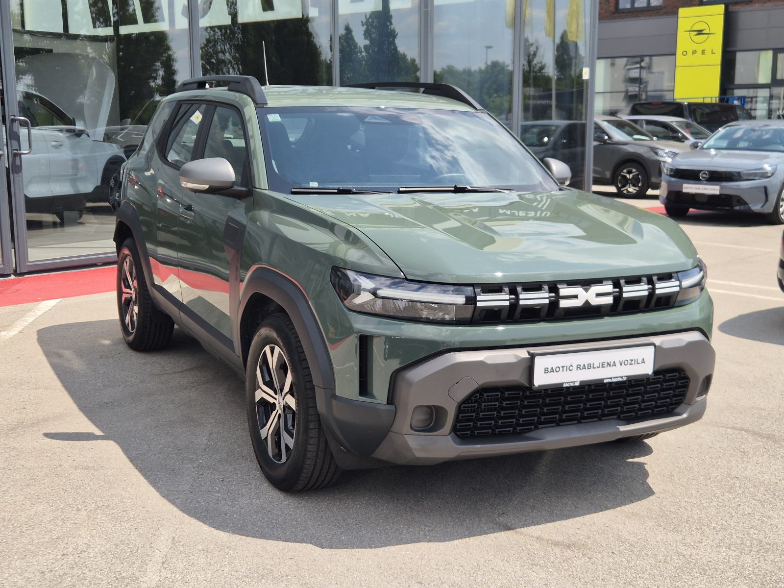 Dacia Duster Expression 1,0 tce Eco-G 100, fotografija 3