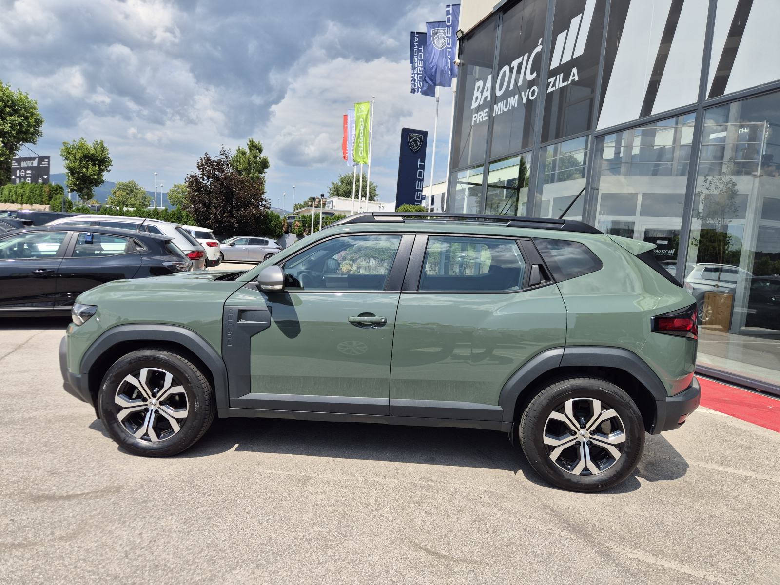 Dacia Duster Expression 1,0 tce Eco-G 100, fotografija 8