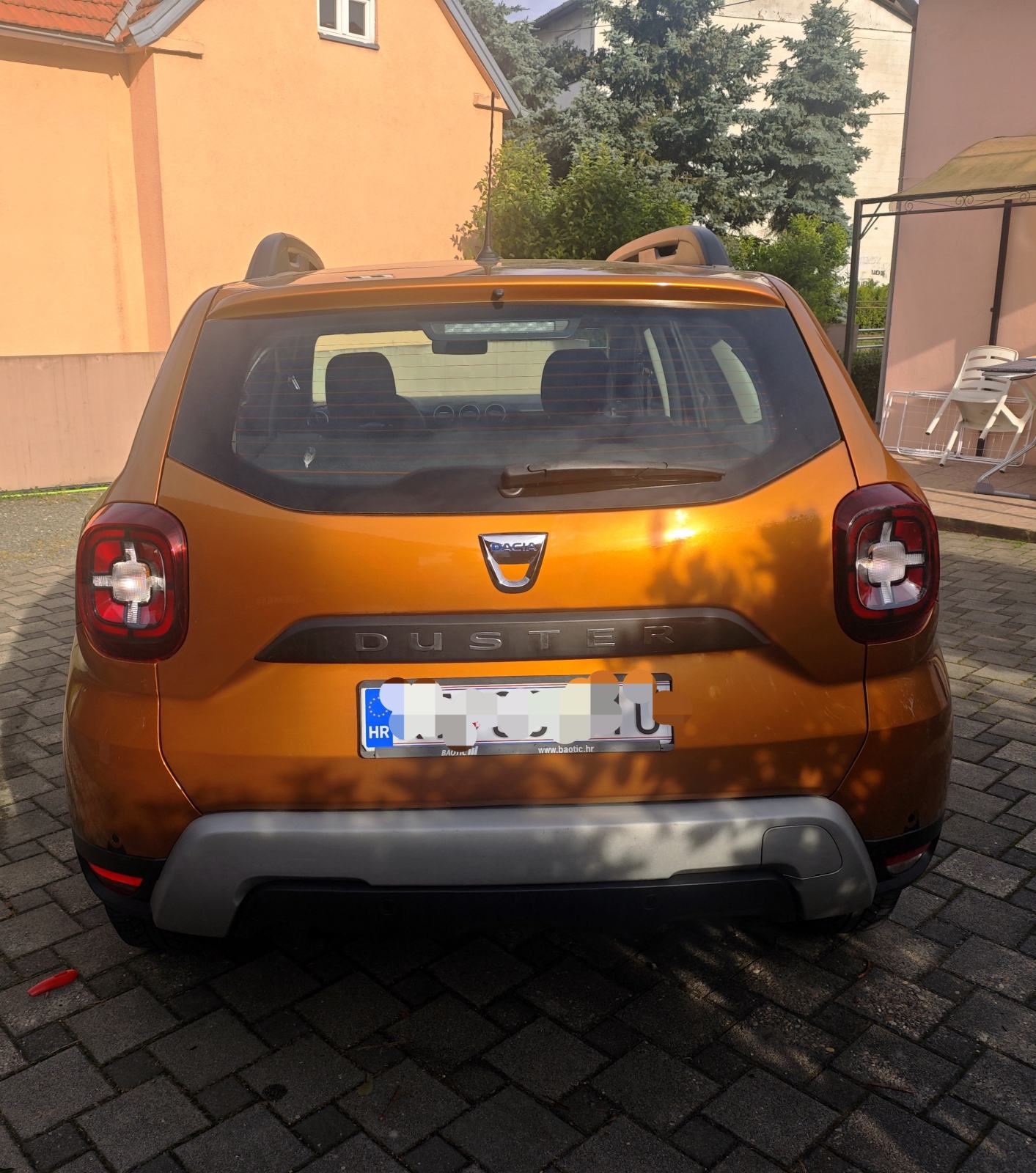 Dacia Duster HR AUTO- LPG+BENZIN, fotografija 8