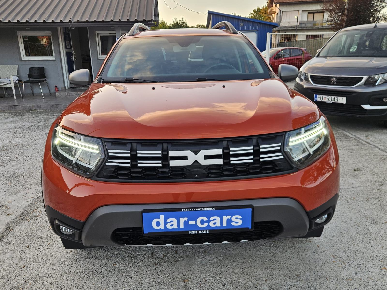 Dacia Duster TCE 100-PLIN- "JOURNEY"-2023g.-NAVI-FULL-LIFT-GARANCIJA, fotografija 2